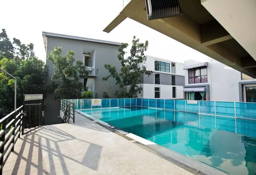 Fotos del hotel Fullrich Residence:  3