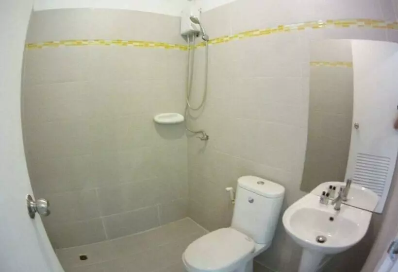 Fotos del hotel Fullrich Residence:  21