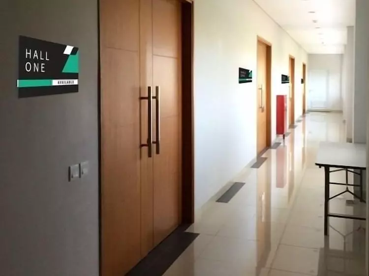 Fotos del hotel Zizz Convention:  8