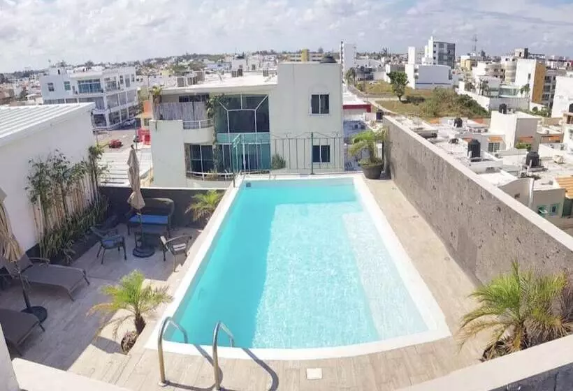 Fotos del hotel Capital O Boca Inn & Suites:  11