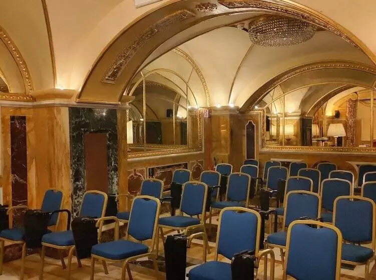 Fotos del hotel Des Epoques:  8