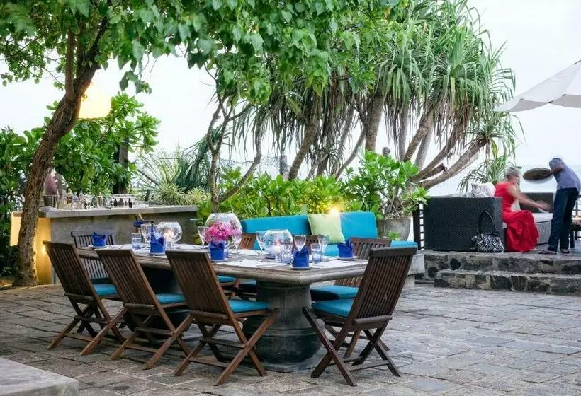 Fotos del hotel Elysium  Level 1 Safe & Secure:  4