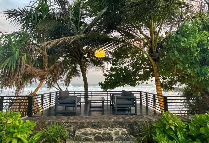 Fotos del hotel Elysium  Level 1 Safe & Secure:  21