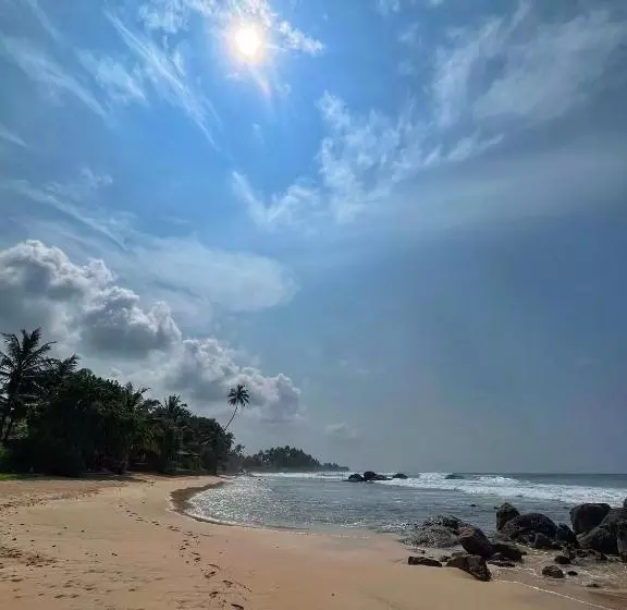 Fotos del hotel Elysium  Level 1 Safe & Secure:  6