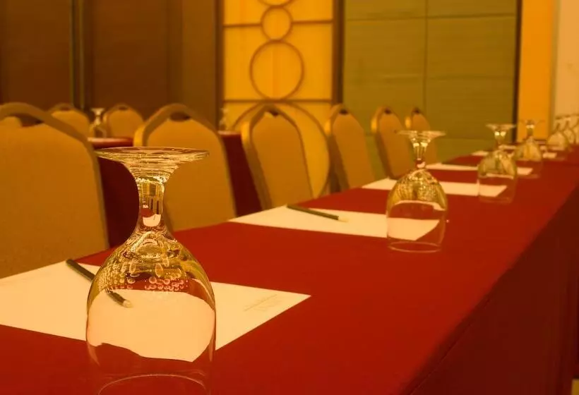 Fotos del hotel Luxent:  9