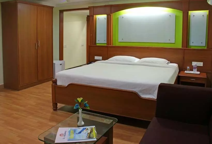 Fotos del hotel Rj Residency:  12