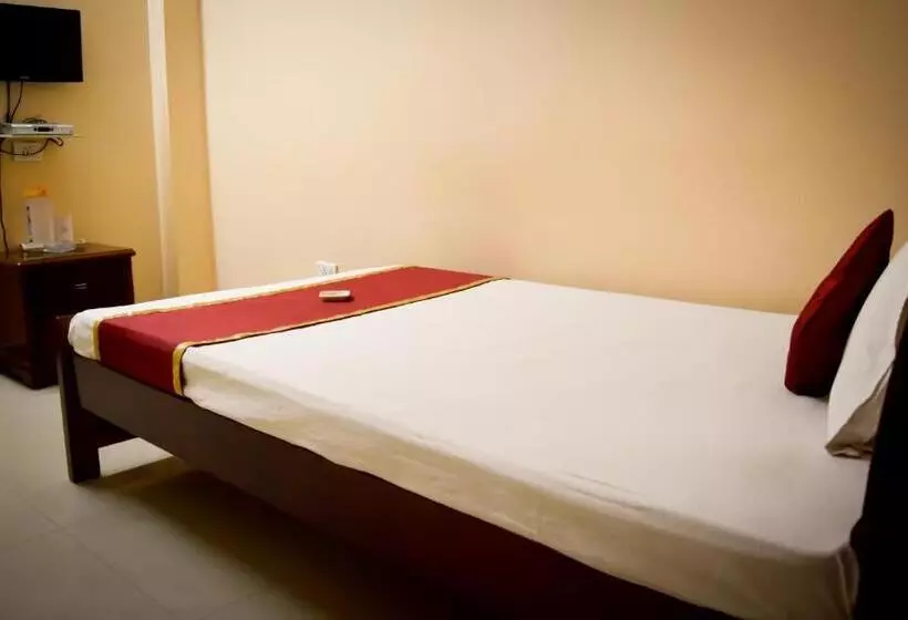 Fotos del hotel The  Avisha:  2