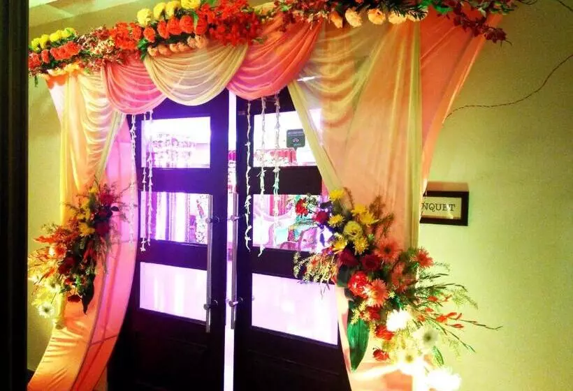 Fotos del hotel The  Avisha:  3