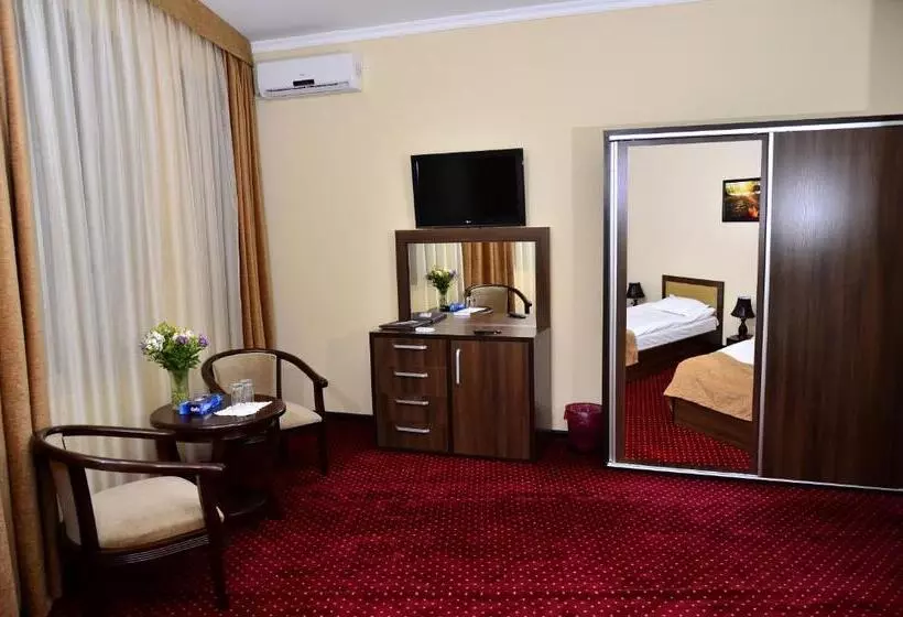 Fotos del hotel Diyora:  8