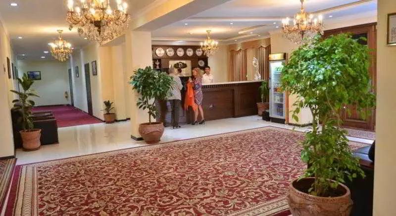 Fotos del hotel Diyora:  12