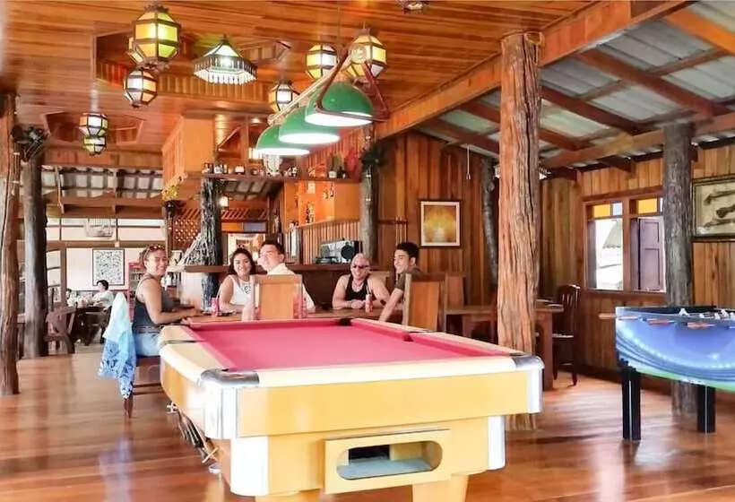 Fotos del hotel J. Holiday Inn:  19