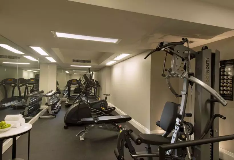 Fotos del hotel Mayfair:  5