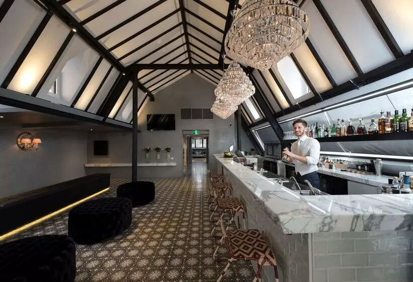 Fotos del hotel Mayfair:  19