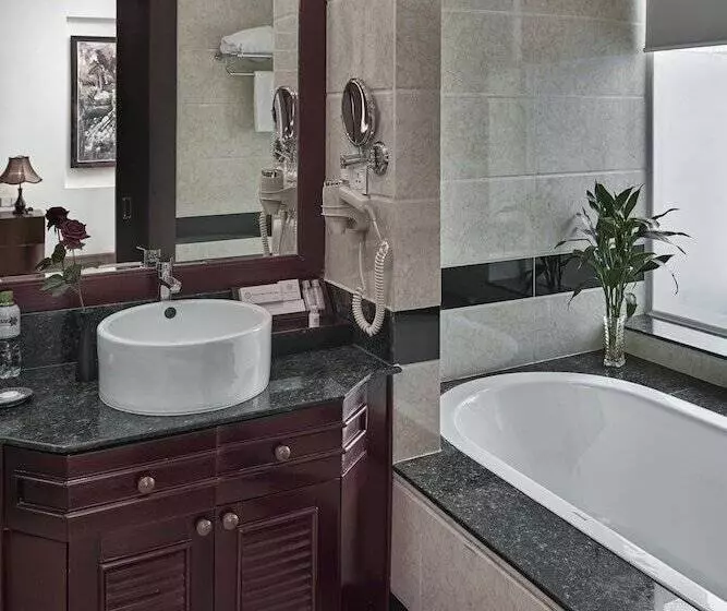 Fotos del hotel Phnom Penh Katari:  7