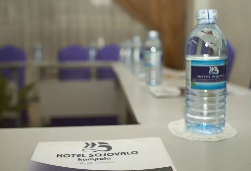 Fotos del hotel Sojovalo:  4