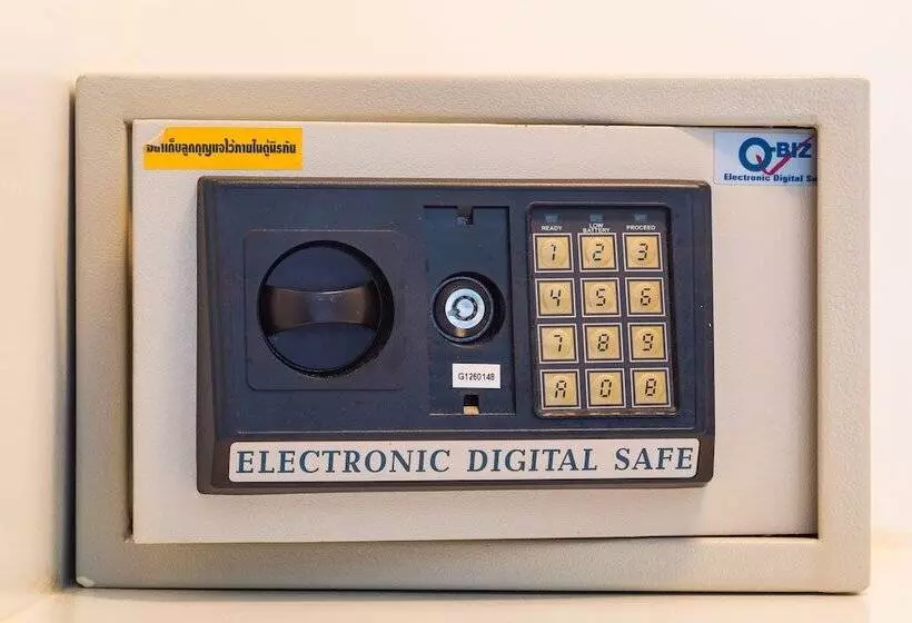 Fotos del hotel Small Shells  Phuket:  7