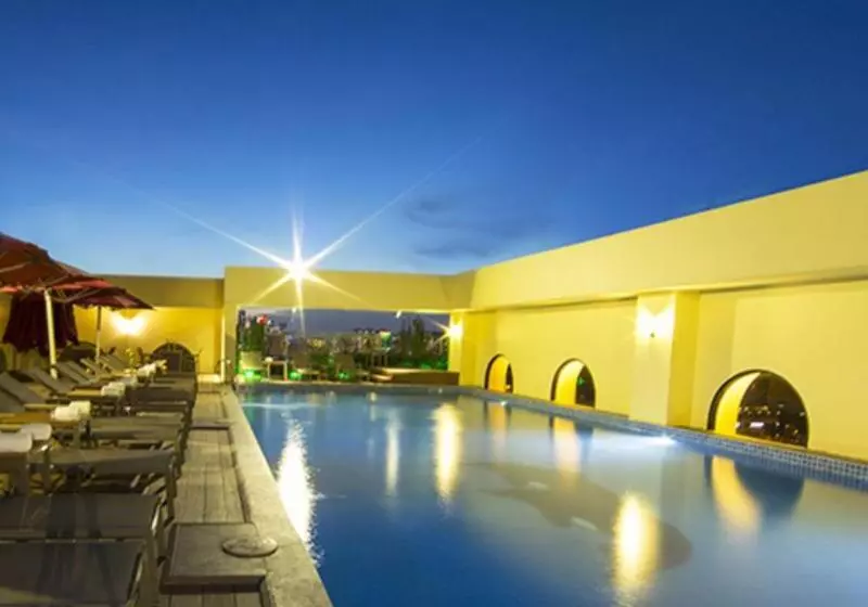 Fotos del hotel Merperle Crystal Palace:  3