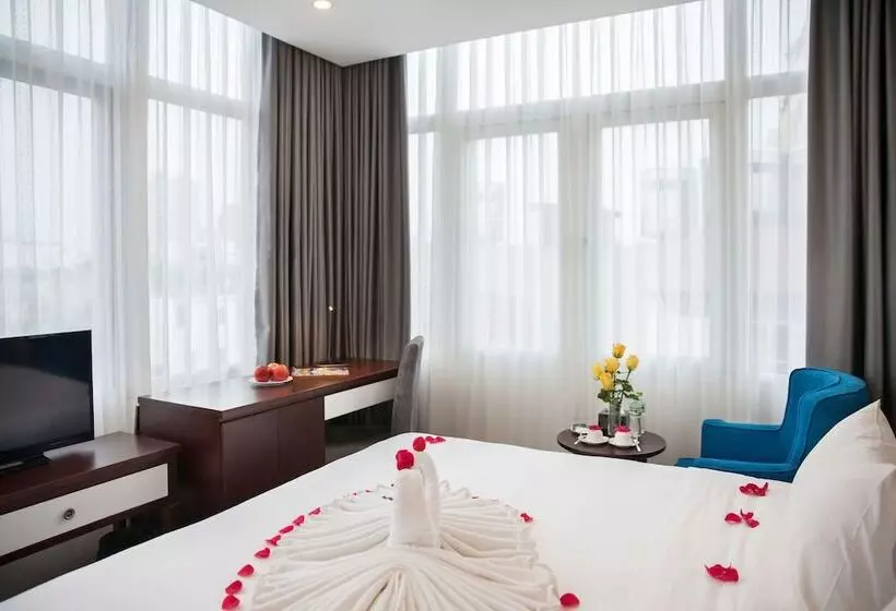 Fotos del hotel Skyline:  15