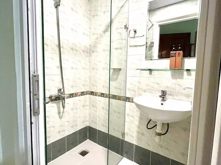 Fotos del hotel Dragon Palace Ii:  7