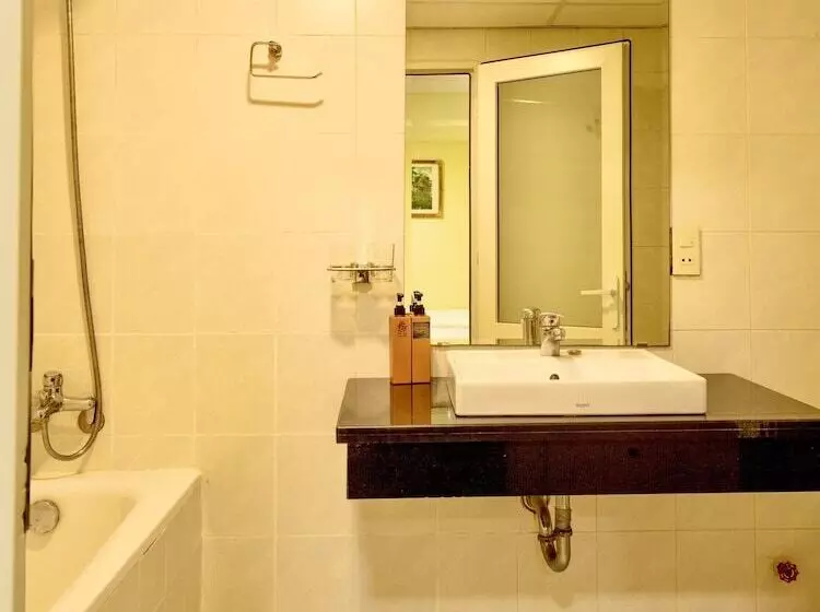 Fotos del hotel Dragon Palace Ii:  10