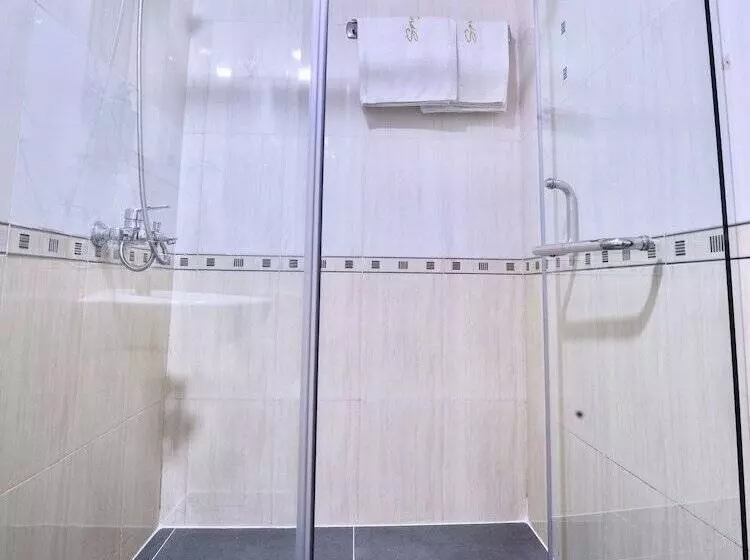 Fotos del hotel Dragon Palace Ii:  12