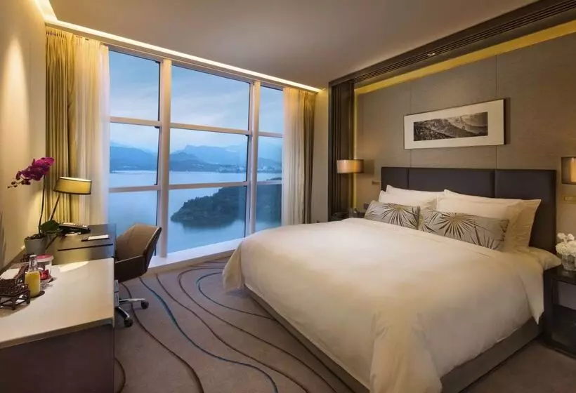 Sunrise Kempinski Hotel Beijing