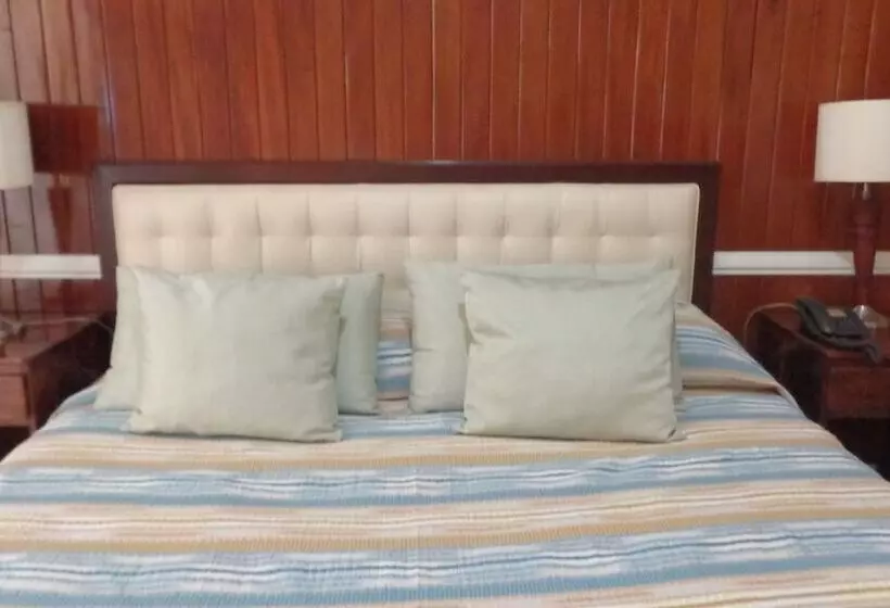 Fotos del hotel Villa Americana:  15