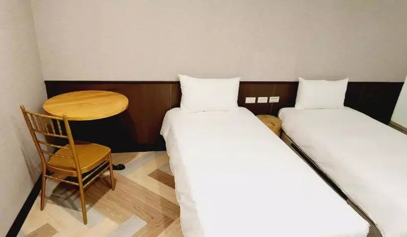 Fotos del hotel Moshamanla   Ximen Station:  13