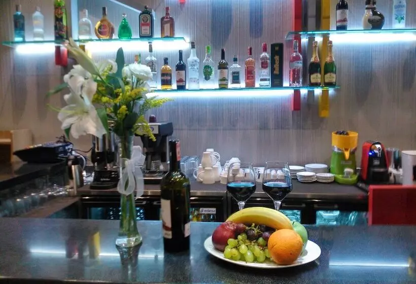 Fotos del hotel All Inn:  12