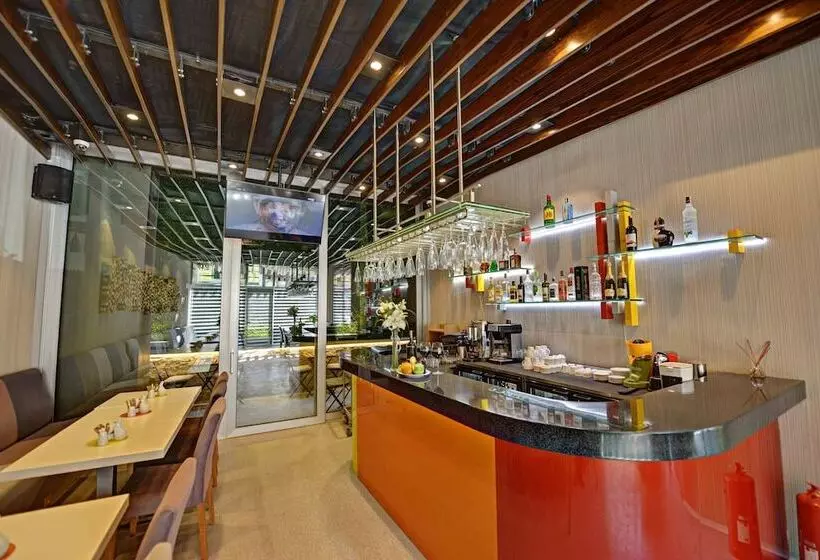 Fotos del hotel All Inn:  10