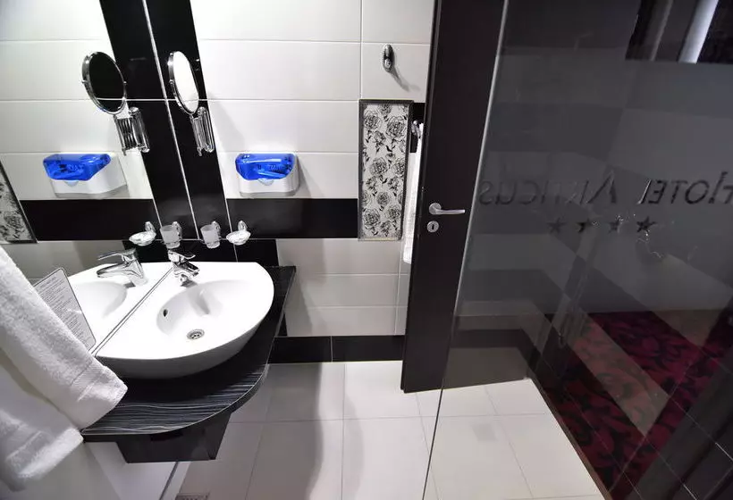 Fotos del hotel Articus:  7