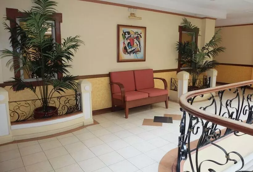 Fotos del hotel Pacific Breeze  And Resort:  2