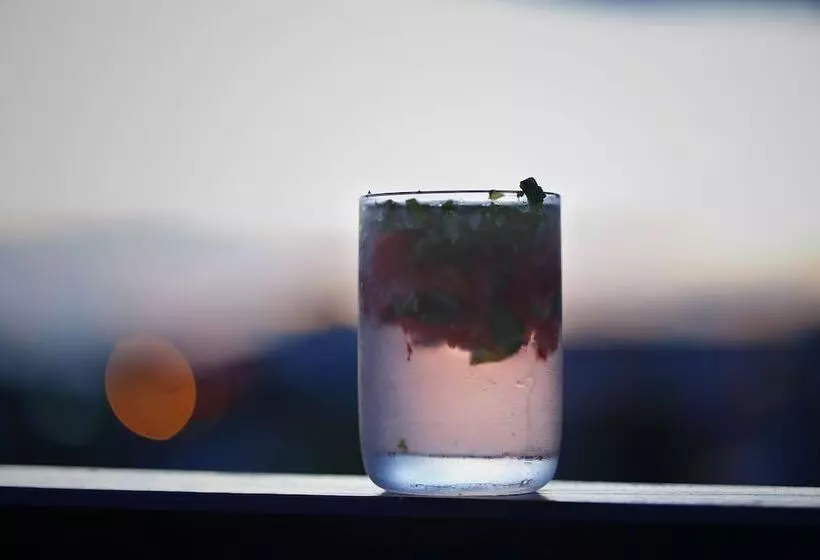 Fotos del hotel The Visala Boutique Suites Seminyak:  19