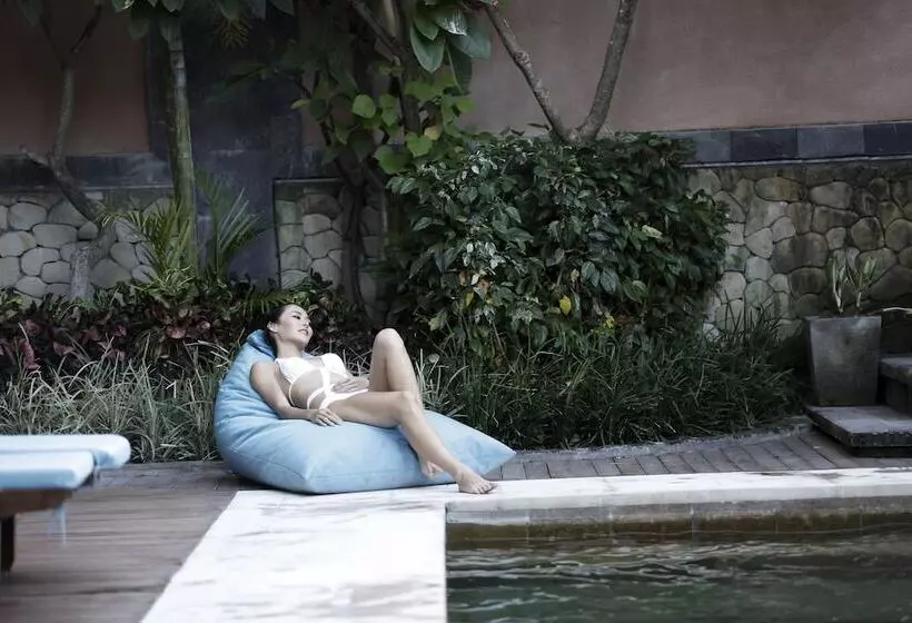 Fotos del hotel The Visala Boutique Suites Seminyak:  17