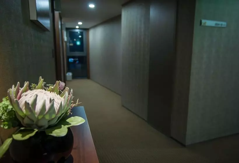 Fotos del hotel Benikea Jungmun:  7