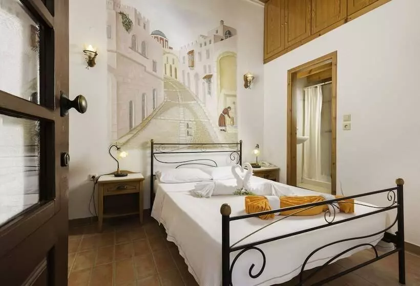 Fotos del hotel Camelot Traditional & Classic:  16