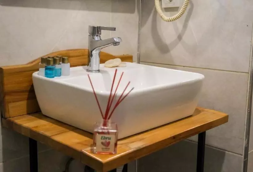 Fotos del hotel La Pazza Suites:  19