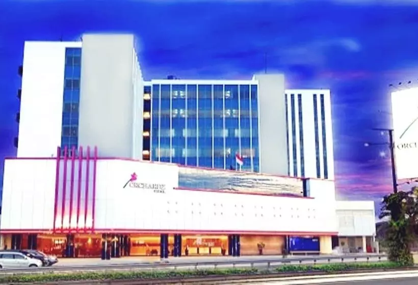 Orchardz Hotel Bandara
