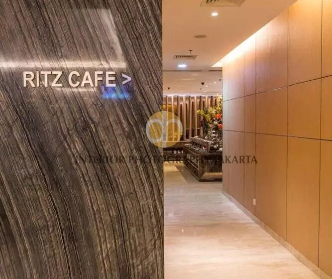 Fotos del hotel Orchardz Hotel Bandara:  3