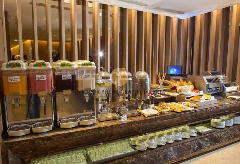 Fotos del hotel Orchardz Hotel Bandara:  8