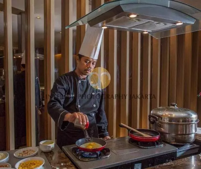 Fotos del hotel Orchardz Hotel Bandara:  14