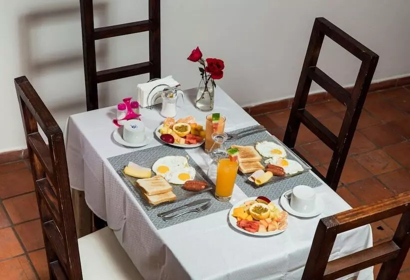 Fotos del hotel Portes 9:  2