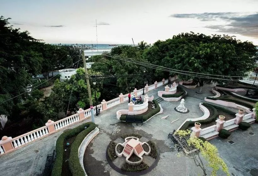 Fotos del hotel Portes 9:  5