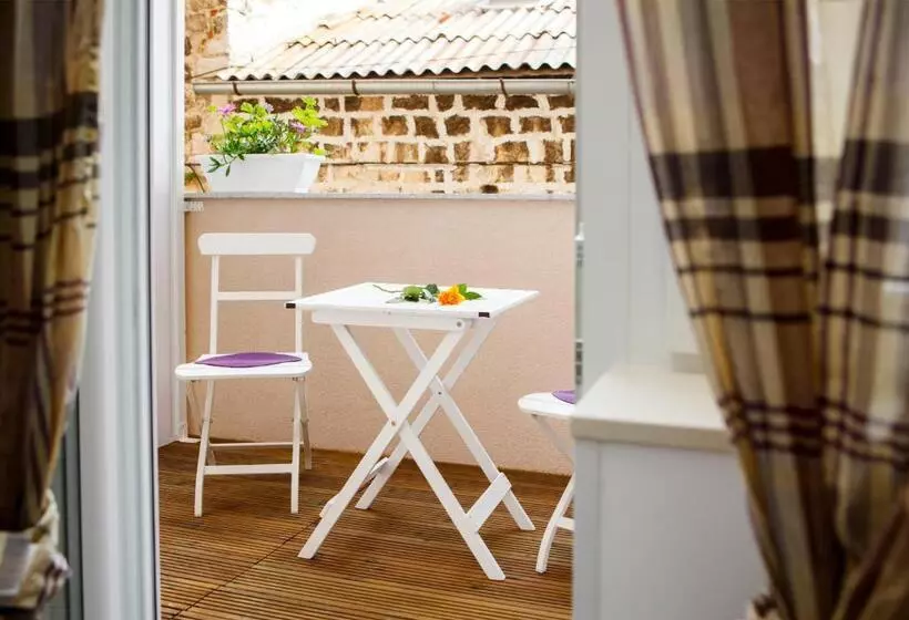 Fotos del hotel Prior Suites Split:  3