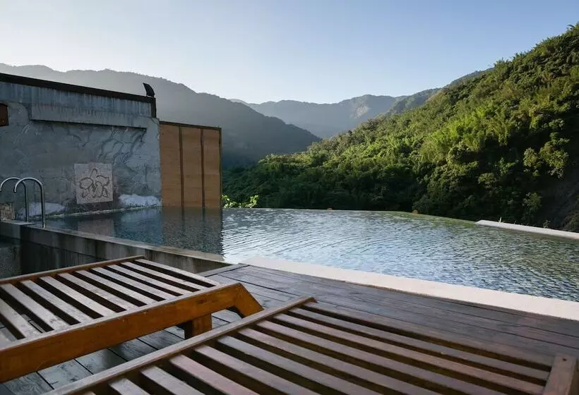 Fotos del hotel Grand Orchid Villa Resort:  10