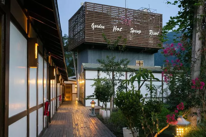 Fotos del hotel Grand Orchid Villa Resort:  8