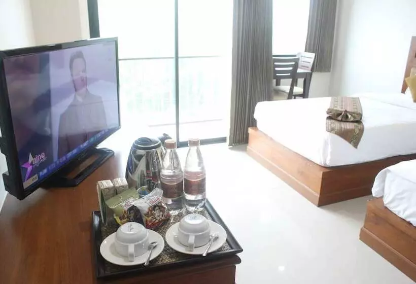 Fotos del hotel Phuket Airport Villa:  20