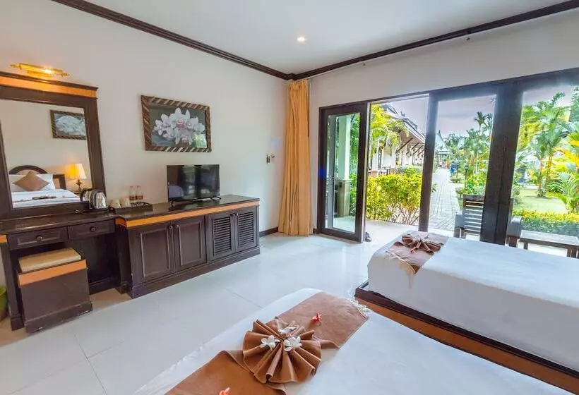 Fotos del hotel Phuket Airport Villa:  24