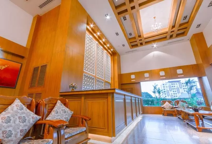 Fotos del hotel Phuket Airport Villa:  4