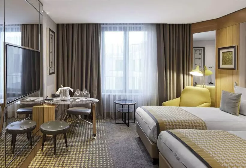 Fotos del hotel Titanic Chaussee Berlin:  7